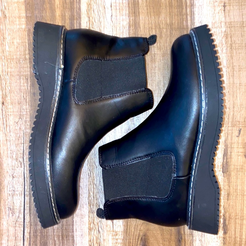 Madden Girl Chelsea Boots